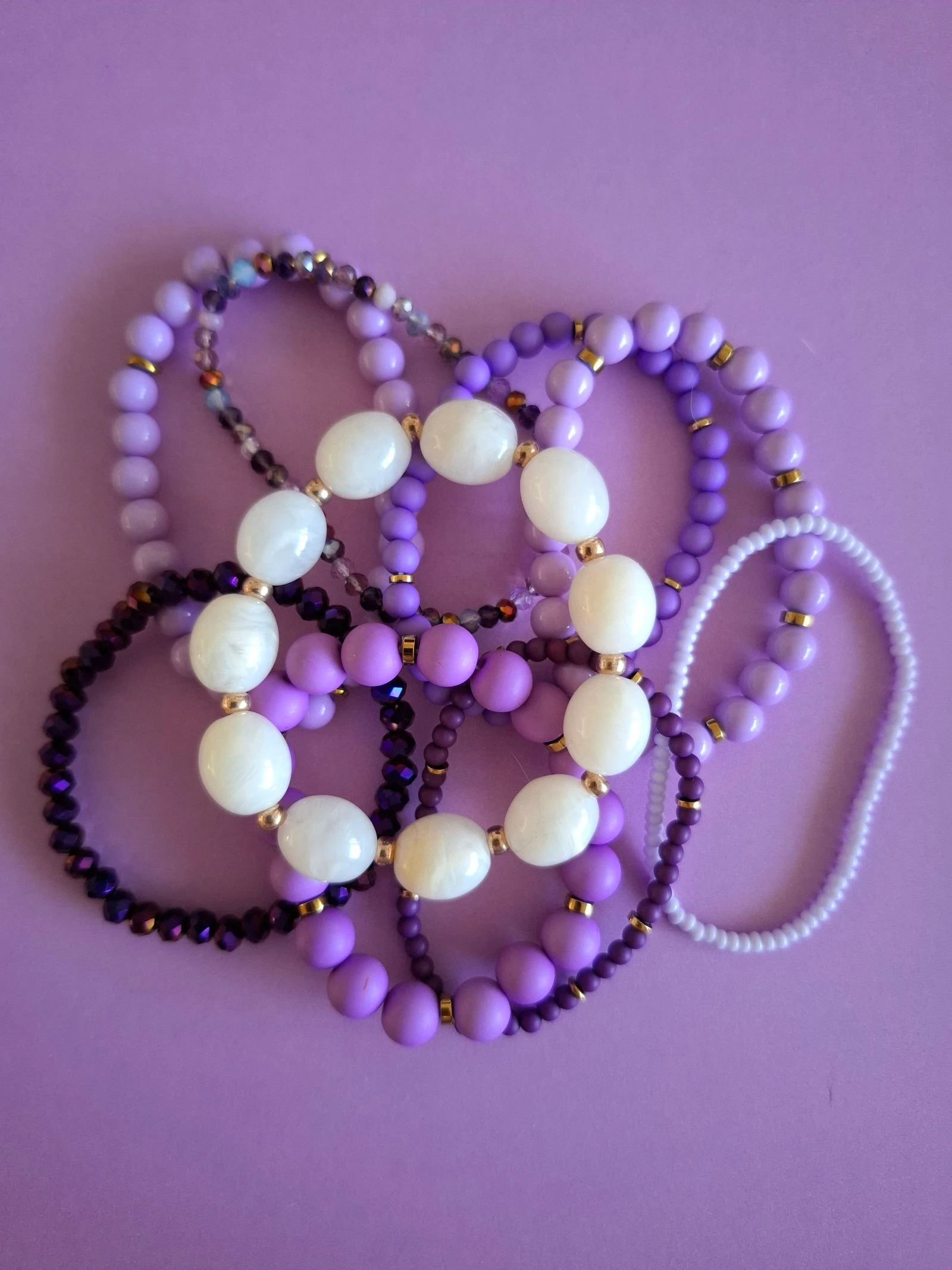 Ensemble de bracelets violet/ivoire – photo 2
